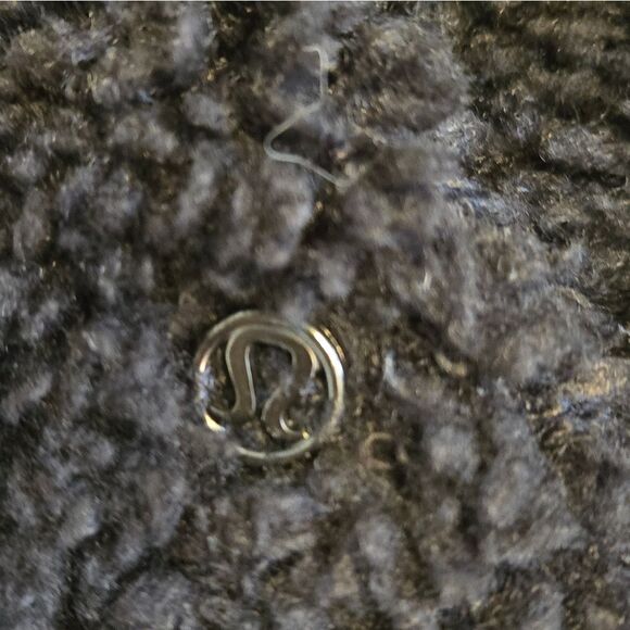 Lululemon Cozy Fuzzy Black Turtleneck Pullover - Picture 6 of 7